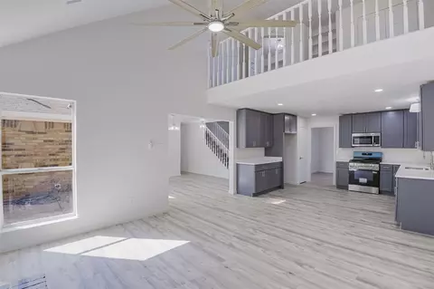Living - 5914 Beacon Dr, Rowlett, TX 75089 photo 3 of 6