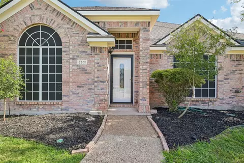 3901 Rolling Hills Dr, Plano, TX 75025