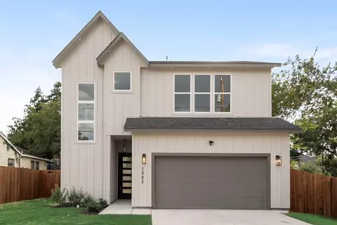 1307 Diceman Ave, Dallas, TX 75203