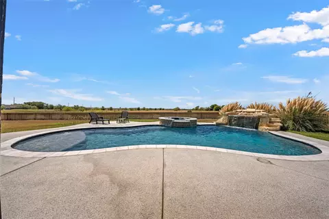 Exterior - 446 Wade Dr, Eddy, TX 76524 photo 9 of 12
