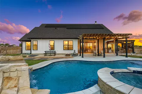 Exterior - 446 Wade Dr, Eddy, TX 76524 photo 11 of 12