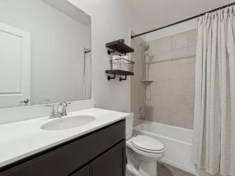 Bath - 1206 Freestone Dr, Melissa, TX 75454 photo 3 of 3