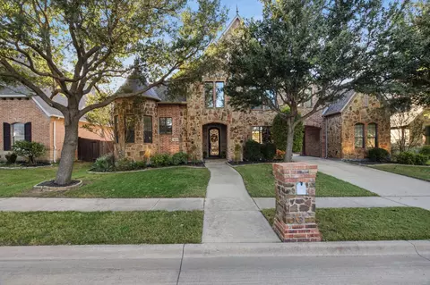 8113 Long Trail Dr, North Richland Hills, TX 76182