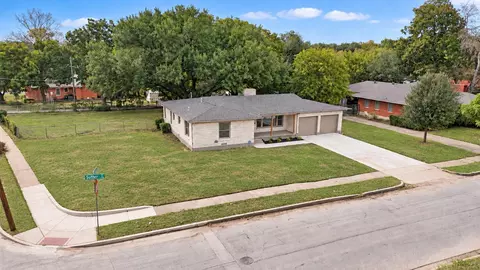 2266 Sutter St, Dallas, TX 75216