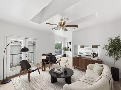 7126 Holly Hill Dr #304, Dallas, TX 75231