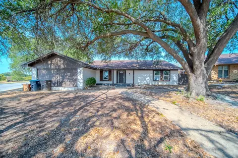 8820 S Normandale St, Fort Worth, TX 76116