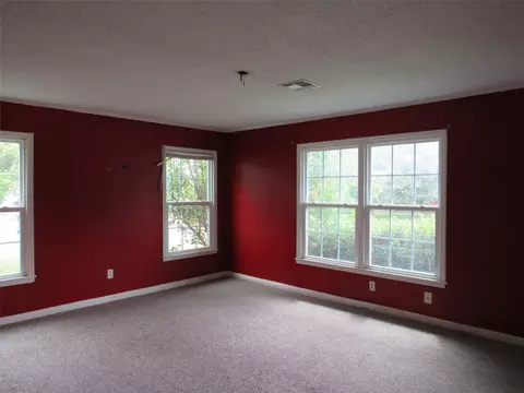 Living - 3120 Mitchell Ave, Waco, TX 76708 photo 2 of 4