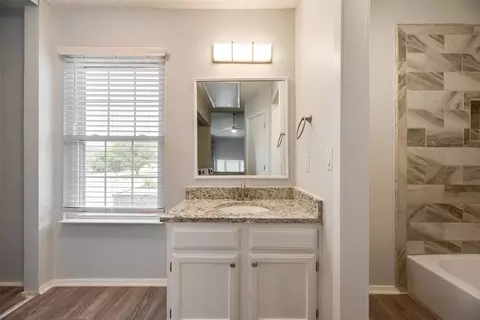 Bath - 70 Winchester Dr, Euless, TX 76039 photo 2 of 3