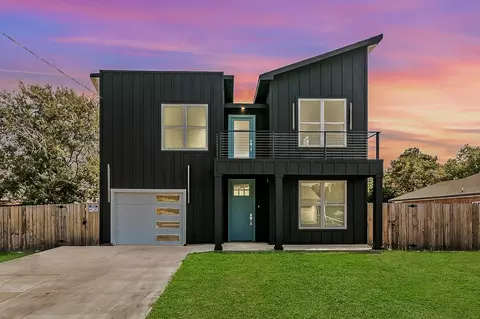 3908 Vilbig Rd, Dallas, TX 75212