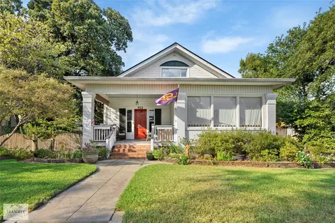 912 Delaware St, Shreveport, LA 71106