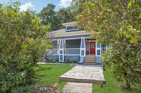 807 N Tyler St, Dallas, TX 75208