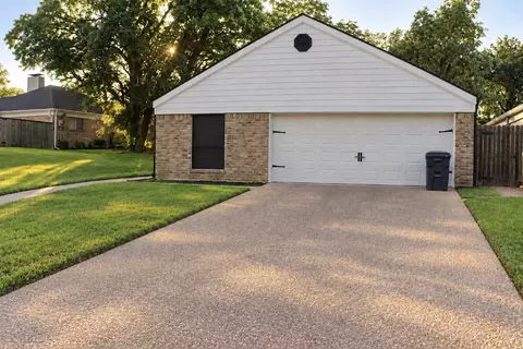 3229 Brannon Dr, Waco, TX 76710