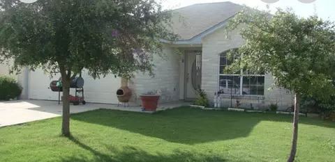 148 Amber Ln, Jarrell, TX 76537