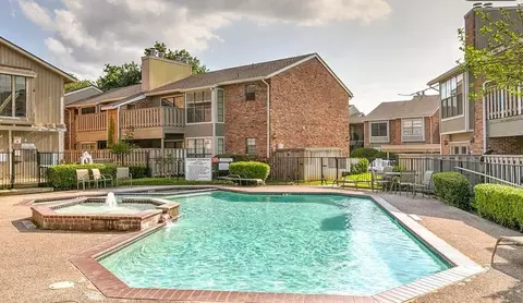 2700 Silver Creek Dr #166, Arlington, TX 76006
