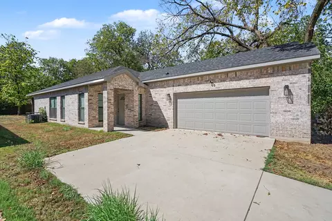 4221 Cardinal Dr, Dallas, TX 75216