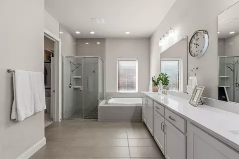 Bath - 791 Dover Dr, Prosper, TX 75078 photo 1 of 2