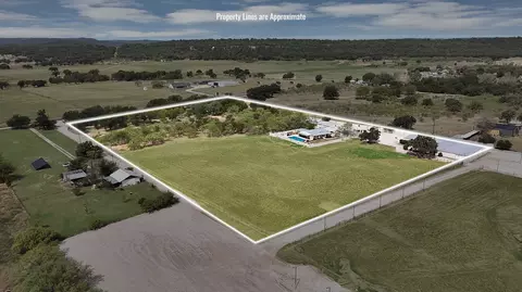 435 Gene Lee Rd, Mineral Wells, TX 76067