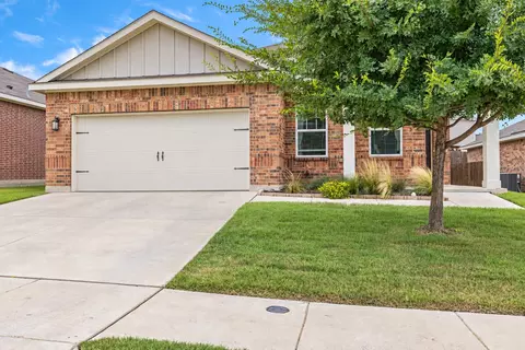 5332 Northfield Dr, Fort Worth, TX 76179