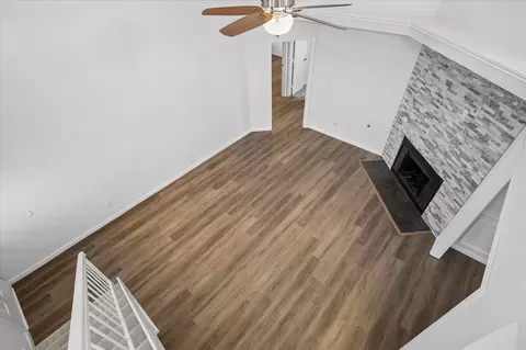 Living - 1476 Hampton Rd, Grapevine, TX 76051 photo 3 of 4