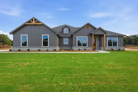 125 Graystone Dr, Weatherford, TX 76087