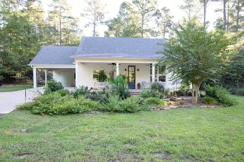 Exterior - 2516 Old Plain Dealing Rd, Plain Dealing, LA 71064 photo 6 of 10
