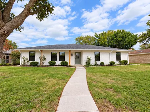 1521 Glenwick Dr, Plano, TX 75075