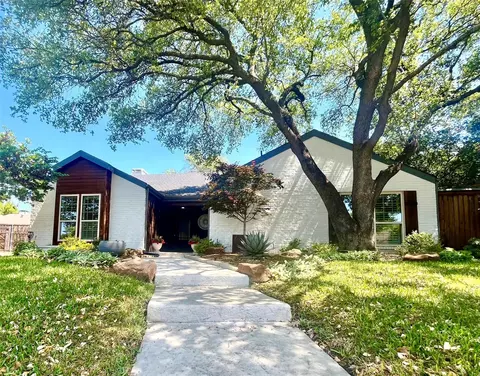 17216 Ikel Dr, Dallas, TX 75248