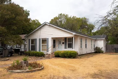 6735 Woodard Ave, Dallas, TX 75227