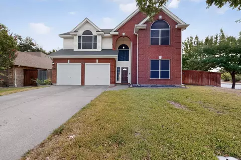 Exterior - 2600 Juniper Dr, Euless, TX 76039 photo 5 of 5