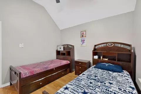 Bedroom - 2600 Juniper Dr, Euless, TX 76039 photo 8 of 10