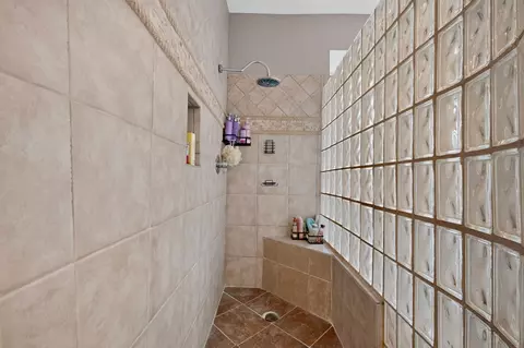 Bath - 2600 Juniper Dr, Euless, TX 76039 photo 7 of 7