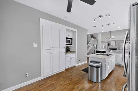 Kitchen - 2600 Juniper Dr, Euless, TX 76039 photo 4 of 4