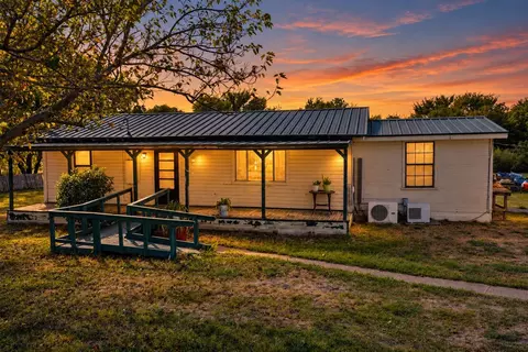 80 County Road 1118, Caddo Mills, TX 75135