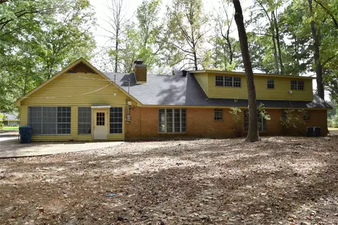 Exterior - 366 Chris Dr, Minden, LA 71055 photo 2 of 5