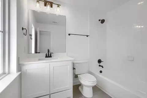 Bath - 1709 Clover Fern Dr, Celina, TX 75009 photo 4 of 5