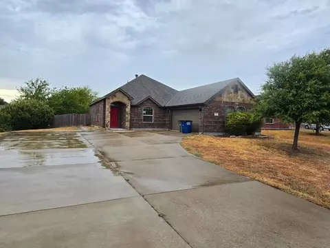 104 Anthony Ln, Red Oak, TX 75154