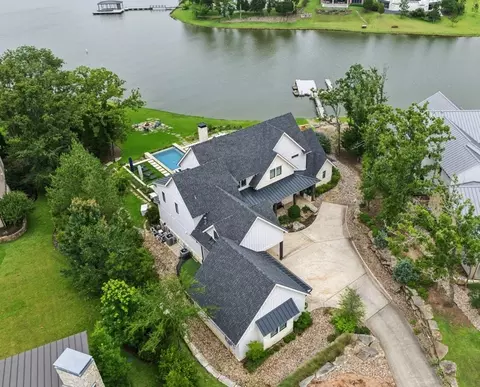 13350 Waterside Dr, Malakoff, TX 75148