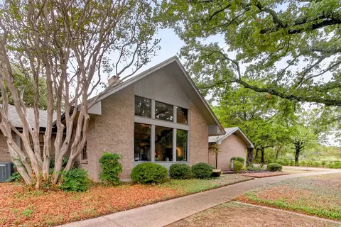 9920 County Road 603, Burleson, TX 76028
