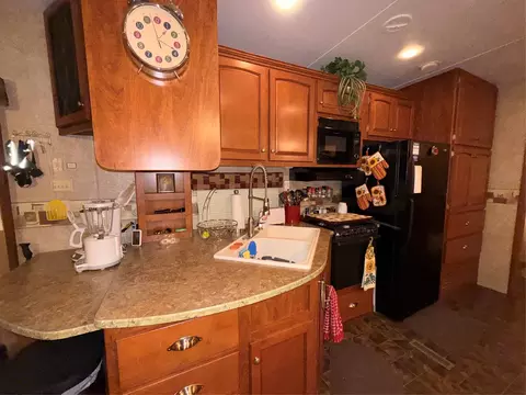 Kitchen - 304 Blackjack, Yantis, TX 75497 photo 2 of 3