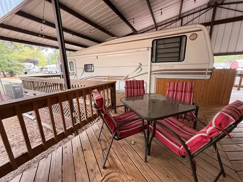 Exterior - 304 Blackjack, Yantis, TX 75497 photo 7 of 10