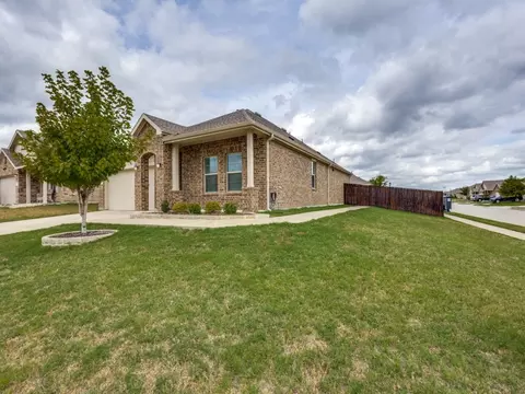 Exterior - 1512 Fields View Dr, Anna, TX 75409 photo 2 of 3