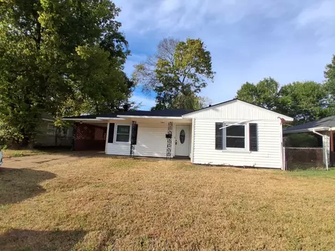 3235 Sarah St, Bossier City, LA 71112