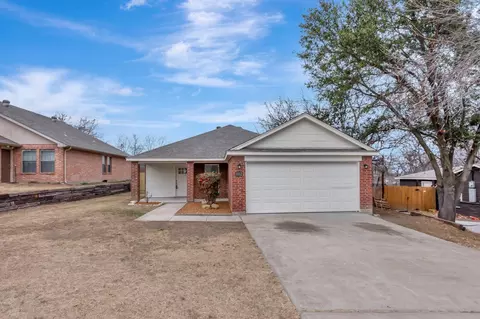 8112 Arbor Ave, Fort Worth, TX 76116