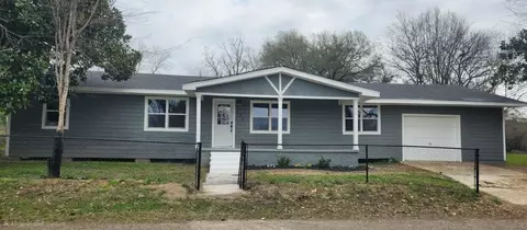 124 Ida St, Beckville, TX 75631