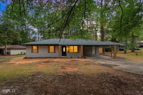 841 Drewry Dr, Shreveport, LA 71118