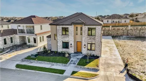 934 El Dorado St, Weatherford, TX 76086