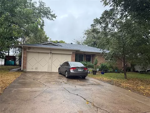 8125 Shafter Dr, Dallas, TX 75227