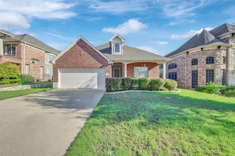 336 Gotland Dr, Grand Prairie, TX 75052