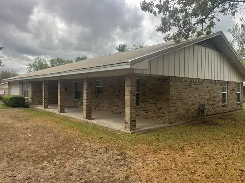 1402 Walnut, Clarksville, TX 75426