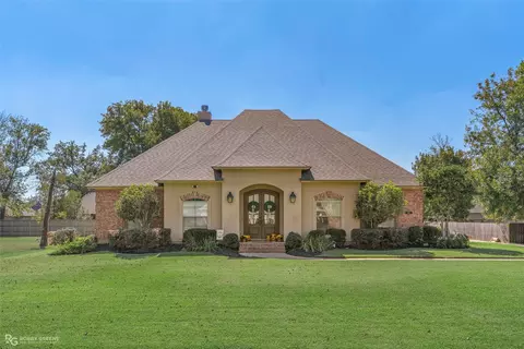 828 Brittany Ln, Bossier City, LA 71111